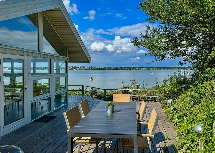 Hébergement de vacances Magical Front Row Sea Views At Anslet Beach