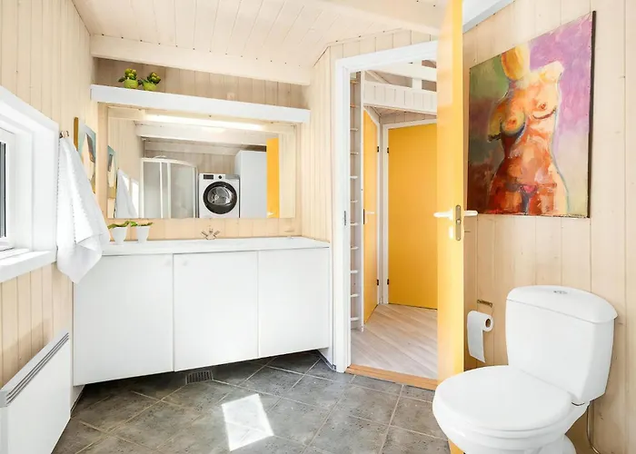 Holiday home Magical Front Row Sea Views At Anslet Beach