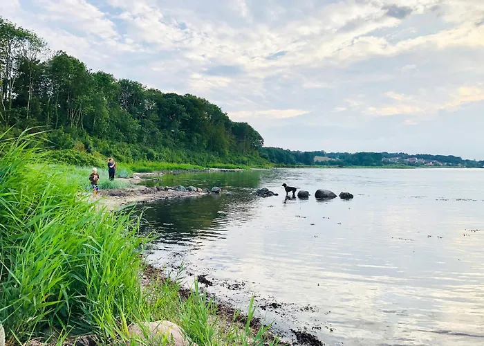 Magical Front Row Sea Views At Anslet Beach * Haderslev